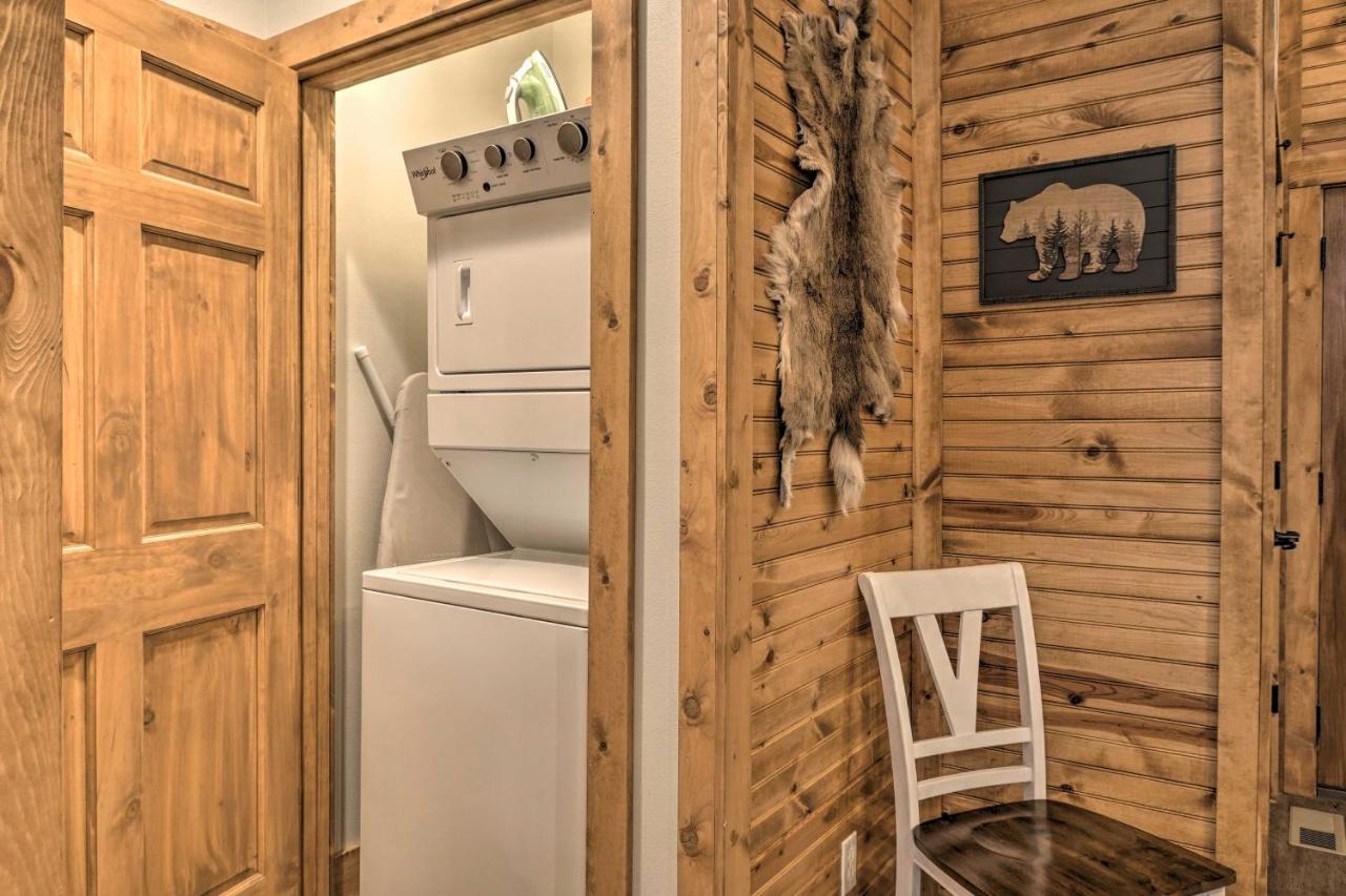 Branson West Cabin With Pool Access And Golfing Exterior photo